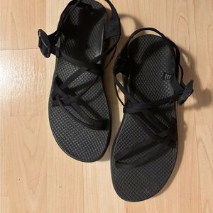 Chaco Vibram Sole Black Strappy Outdoor Sandals